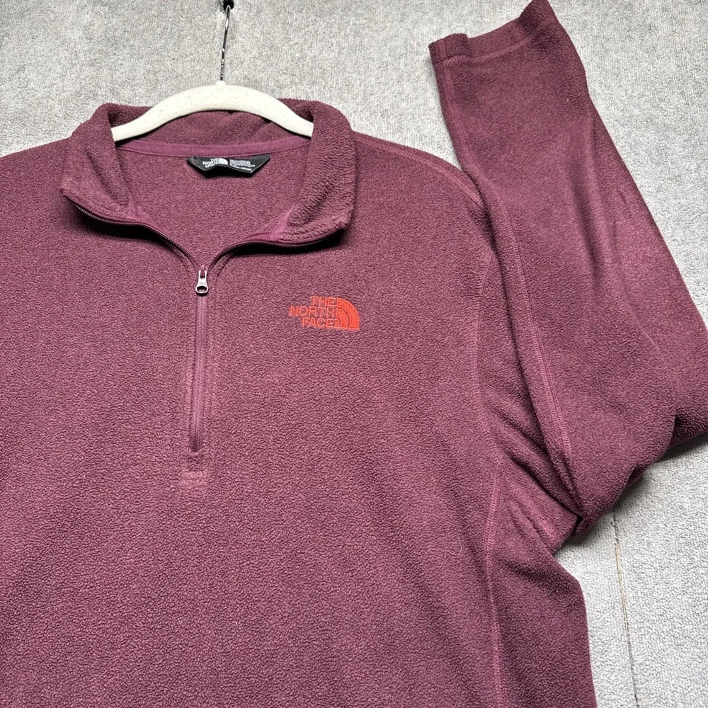 The North Face Men's Burgundy Quarter Zip‎ Fleece Pullover Sweater Medium